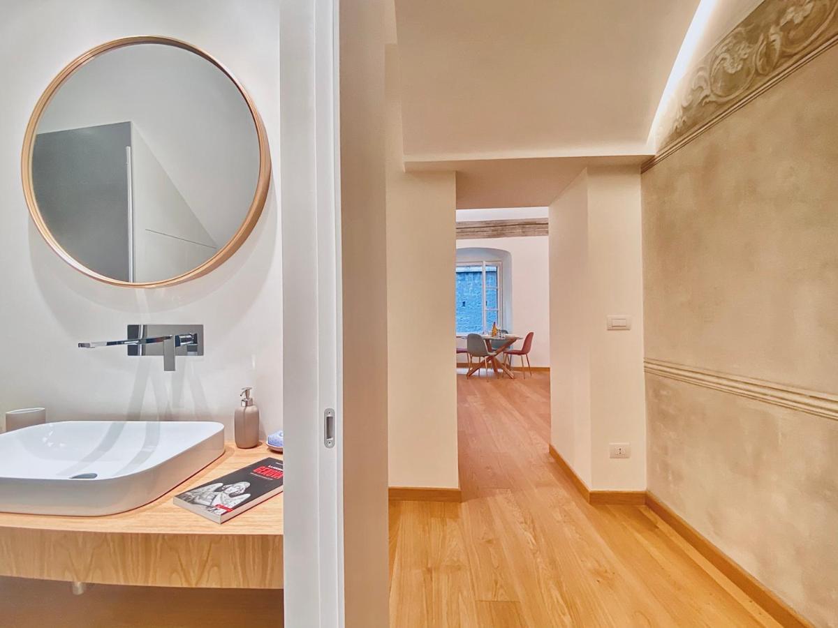 Appartement Amazing San Lorenzo 19, Rolli Palace Unesco - Overlooking The Cathedral Free Private Parking *